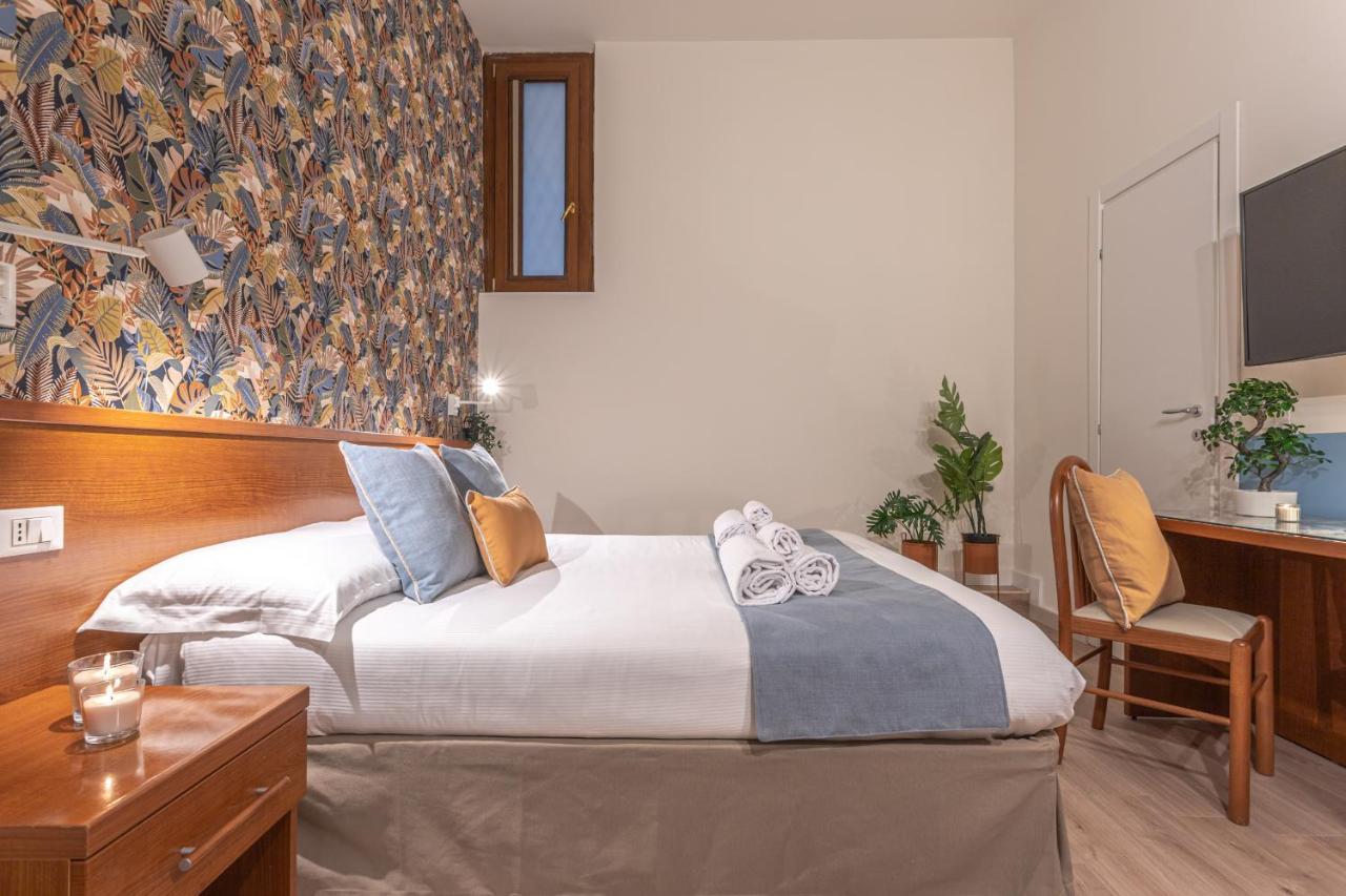 Vittoria Garden Suites Rom Exteriör bild